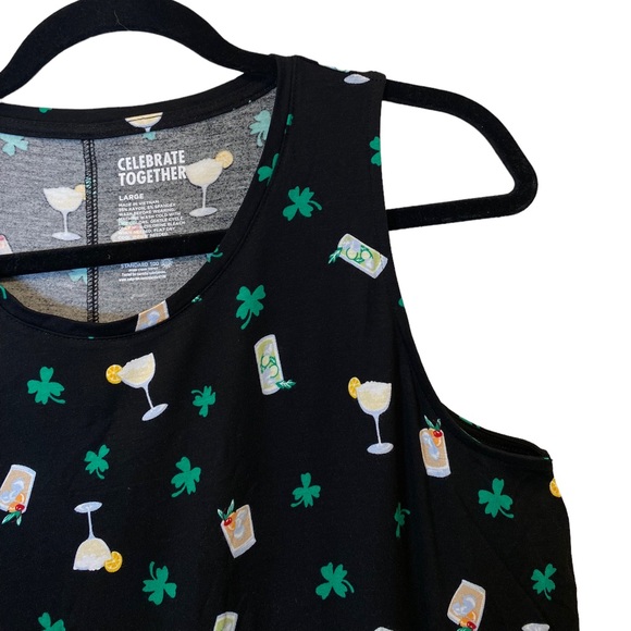 👚🍹NWOT Women’s “Celebrate Together” Tank with Festive Print Size Large 🍹👚 - Picture 3 of 3